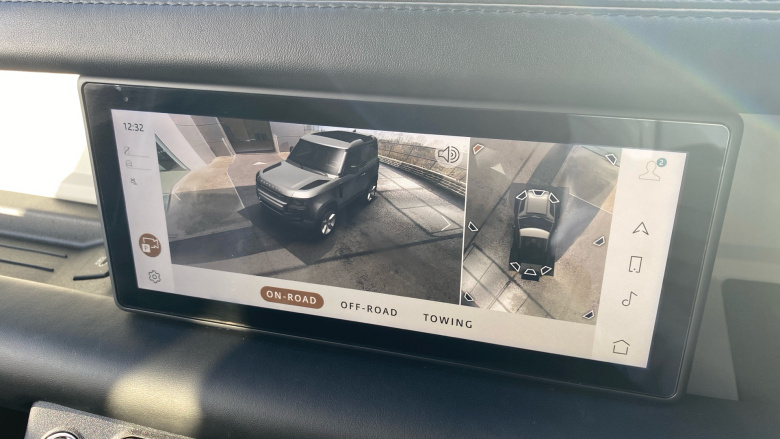 Land Rover Defender 3.0 D250 X-Dynamic SE 90 3dr Auto Diesel Estate